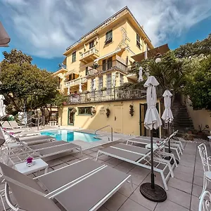 hotel-villa-anita.hotelitalianriviera.com/